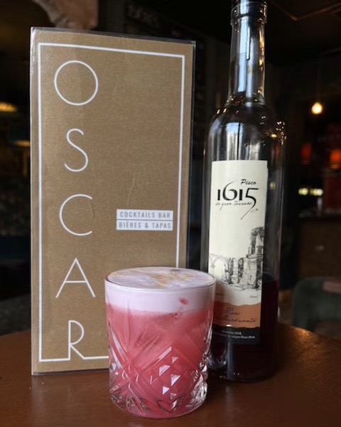 Cocktail et carte d'Oscar